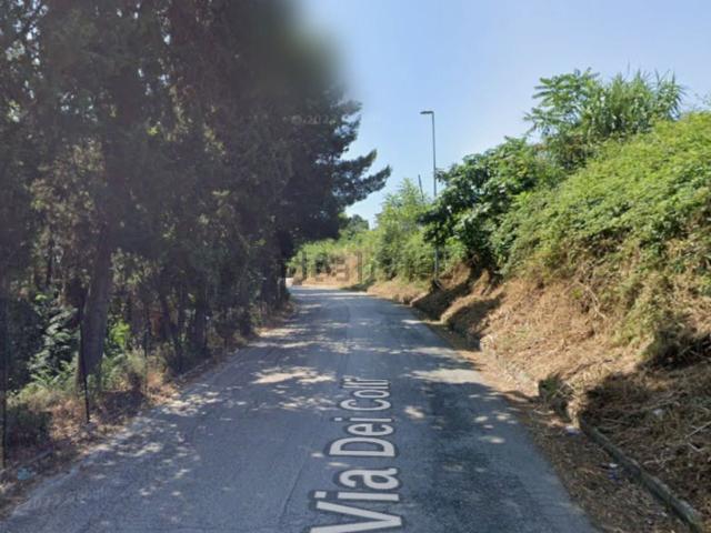 Appartamento in vendita di 148 m² in Via Dei Colli