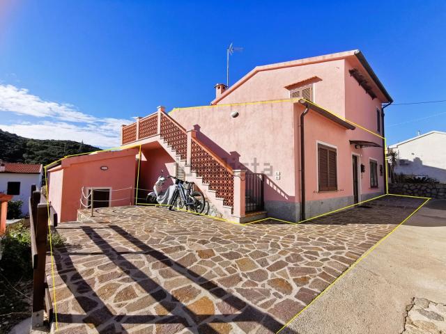 Appartamento in vendita di 148 m² in Via dell&apos Aia, 9