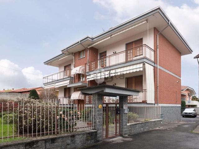 Appartamento in vendita di 148 m² in Via Fratelli Kennedy, 21