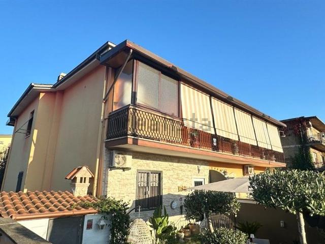 Appartamento in vendita di 148 m² in Via Ittiri