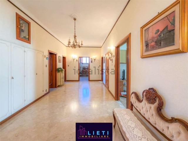 Appartamento in vendita di 148 m² in Via Leonida, 67