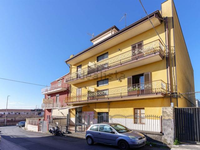 Appartamento in vendita di 148 m² in Via Simone, 22