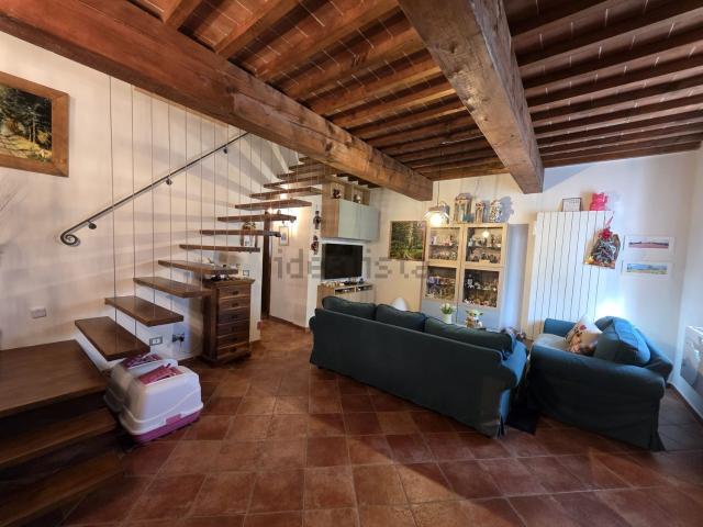 Appartamento in vendita di 148 m² in Via Pisana Livornese Sud, 75