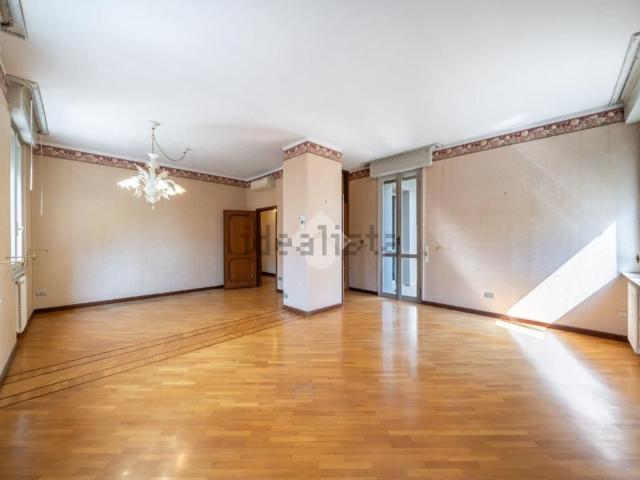 Appartamento in vendita di 148 m² in Via Prospero Viani, 14
