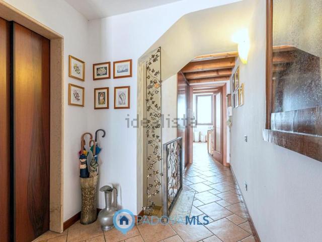 Appartamento in vendita di 148 m² in Via Roma, 92