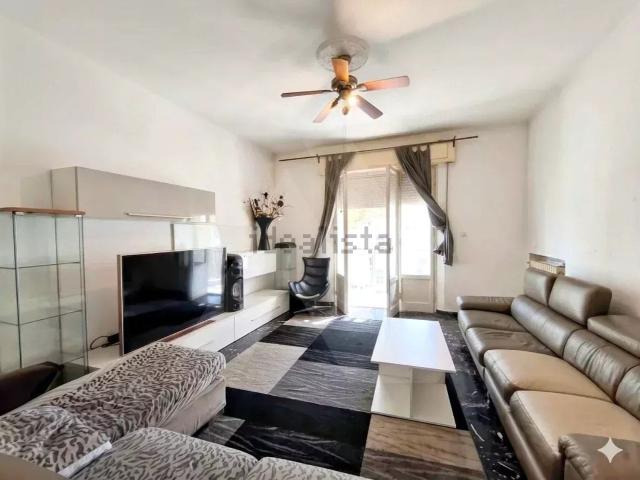 Appartamento in vendita di 148 m² in Via Romeo Galli