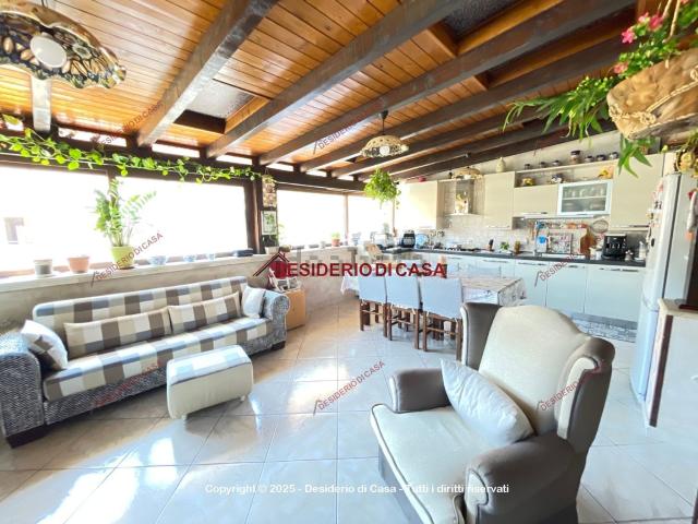 Appartamento in vendita di 148 m² in Via Resuttana, 243