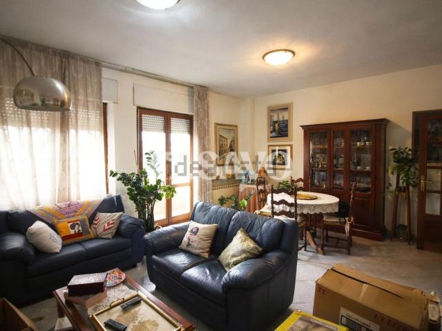 Appartamento in vendita di 148 m² in Via Toscana, 16