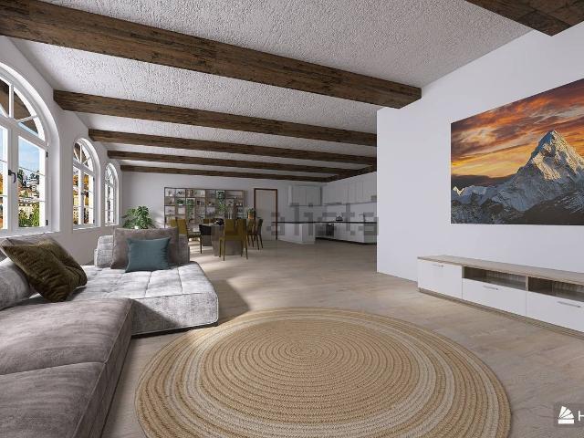 Appartamento in vendita di 148 m² in Via Vallini