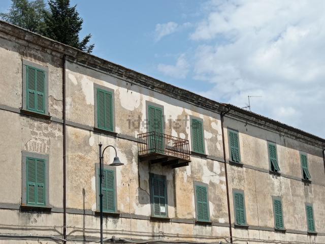 Appartamento in vendita di 148 m² in Viale GENERALE ARMANDO DIAZ