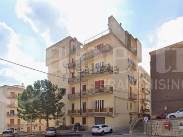 Appartamento in vendita di 148 m² in Largo XI Febbraio, 1