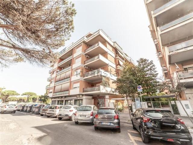 Appartamento in vendita di 149 m² in Via Carlo Bosio