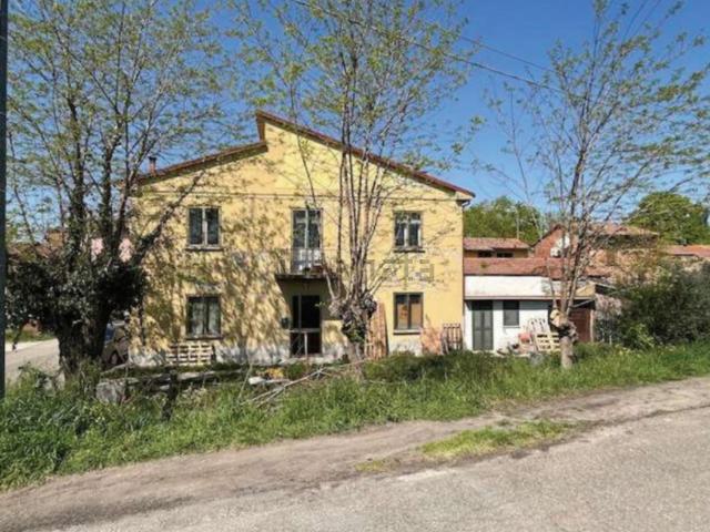 Appartamento in vendita di 149 m² in Via Chiesa di Sesto