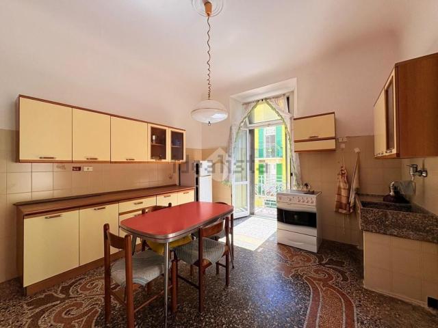 Appartamento in vendita di 149 m² in Via Anton Giulio Barrili, 8