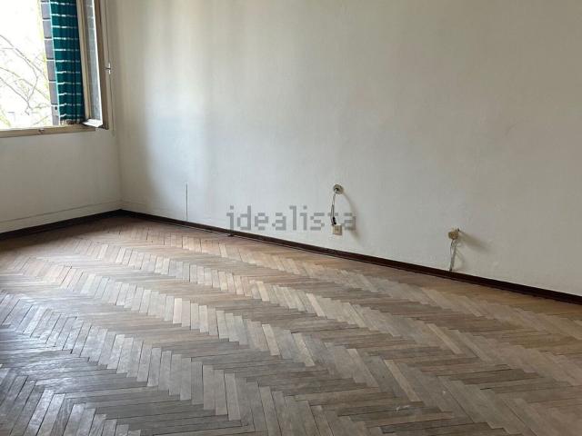 Appartamento in vendita di 149 m² in Via dei Livello, 33
