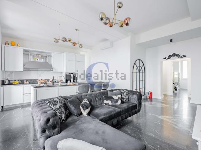 Appartamento in vendita di 149 m² in Via del Lazzaretto, 1