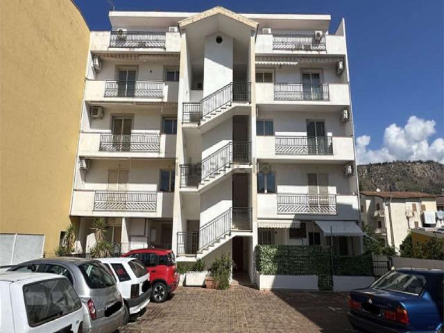 Appartamento in vendita di 149 m² in Via Lava Gaenza, 24