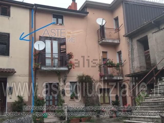 Appartamento in vendita di 149 m² in Via Luigi Amabile, 47