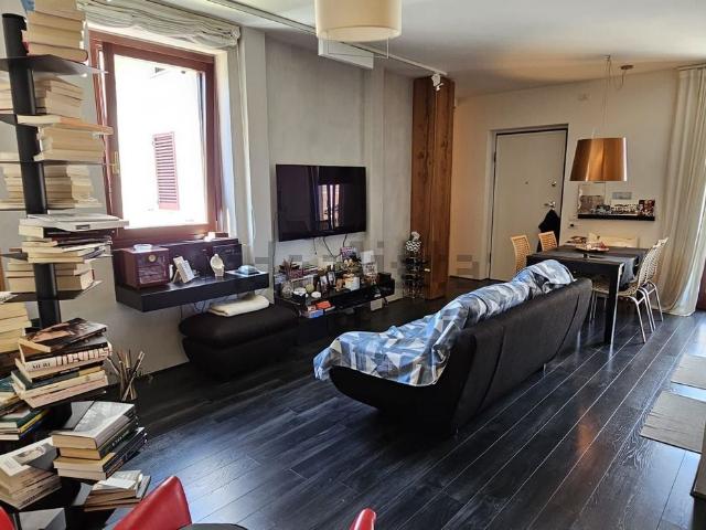 Appartamento in vendita di 149 m² in Via Monte San Michele