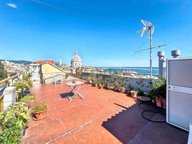 Appartamento in vendita di 149 m² in Via Sabotino