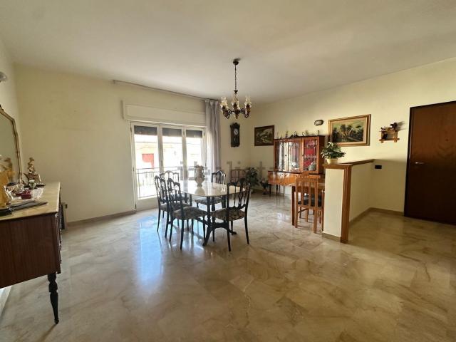 Appartamento in vendita di 149 m² in Via Principe de Curtis, 4