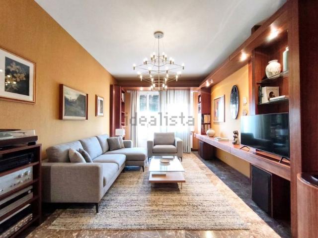 Appartamento in vendita di 149 m² in Via R. Tolomelli
