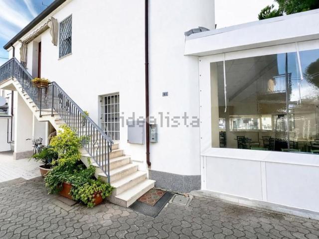 Appartamento in vendita di 149 m² in Viale dei Navigatori, 61