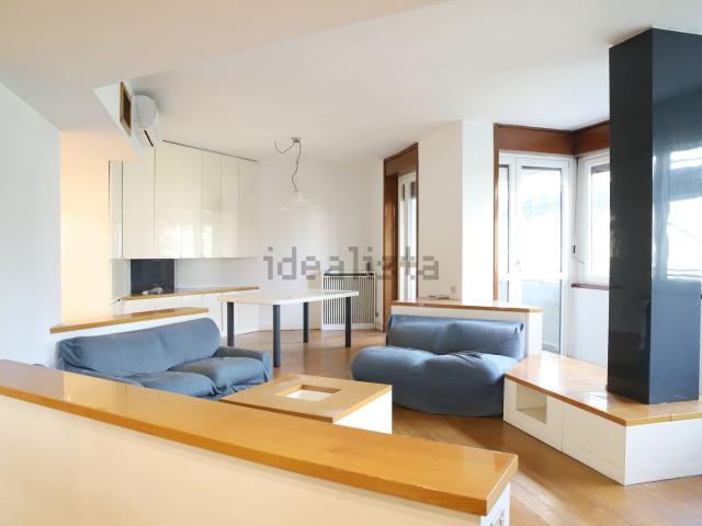Appartamento in vendita di 149 m² in Viale Federico Caprilli, 13