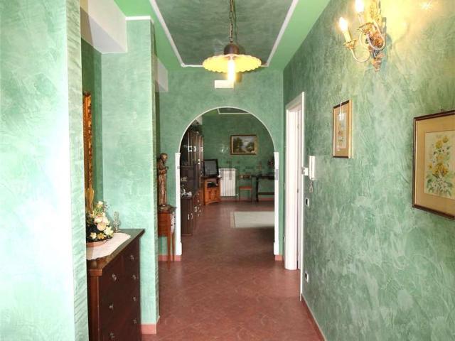Appartamento in vendita di 150 m² in Via Trento
