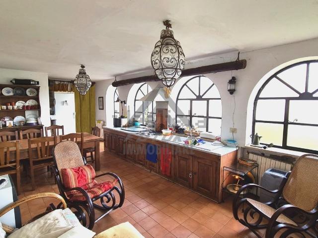 Appartamento in vendita di 150 m²