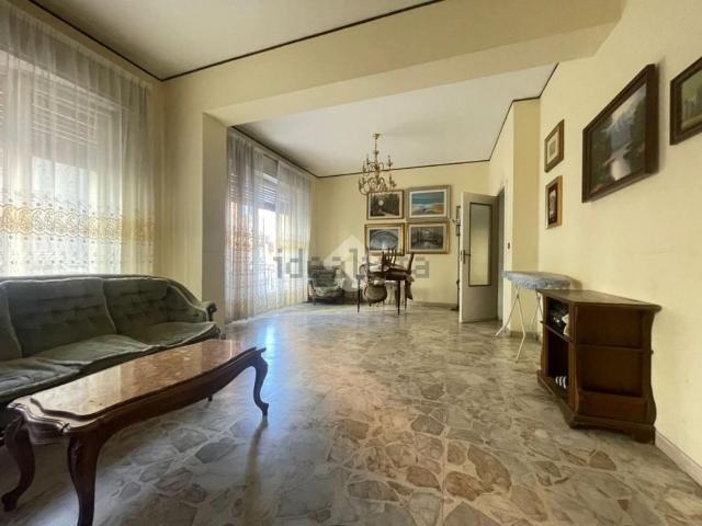 Appartamento in vendita di 150 m² in Traversa Siclari, 5