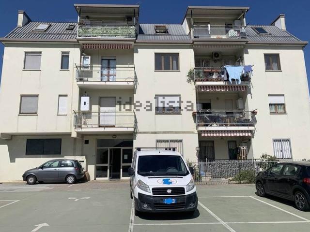 Appartamento in vendita di 150 m² in Via Cona, 23