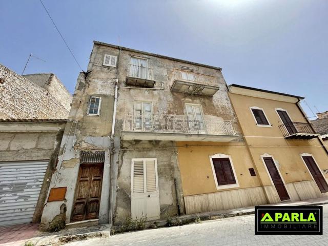 Appartamento in vendita di 150 m² in Via Cavour
