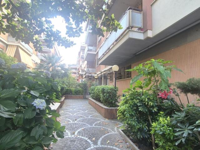 Appartamento in vendita di 150 m² in Via Carlo Bosio