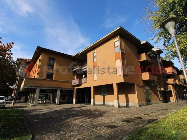 Appartamento in vendita di 150 m² in Via Carlo Biffi, 18
