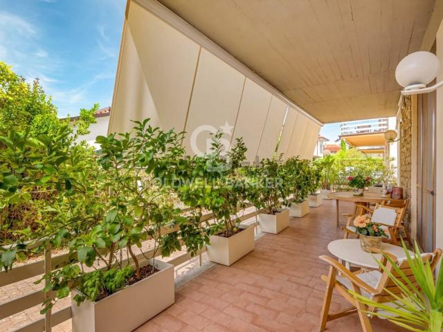 Appartamento in vendita di 150 m² in Via Carlo del Prete, 14
