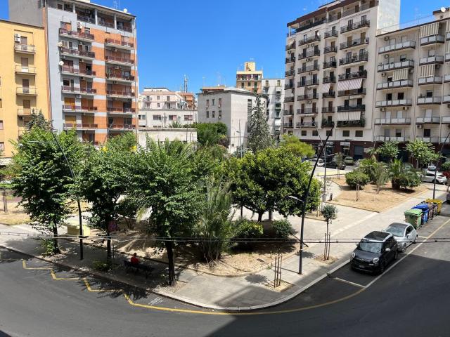 Appartamento in vendita di 150 m² in Via Carlo Sorcinelli, 39