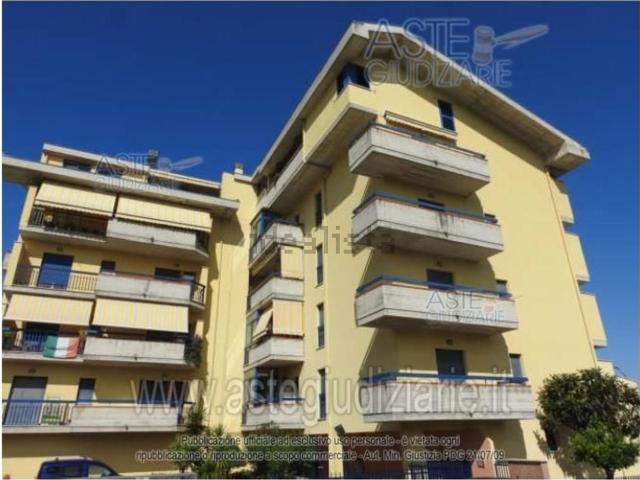 Appartamento in vendita di 150 m² in Via Carmine Gentile, 13