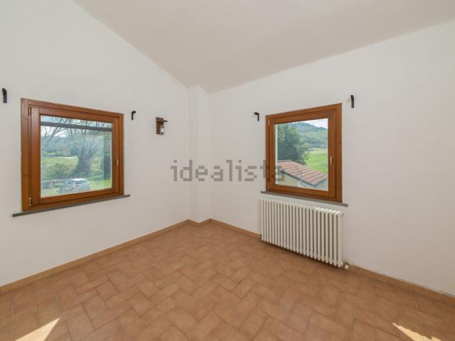 Appartamento in vendita di 150 m² in Via Casine di Paterno