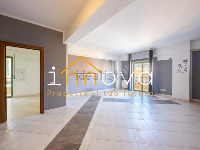 Appartamento in vendita di 150 m² in Via Cruillas, 20