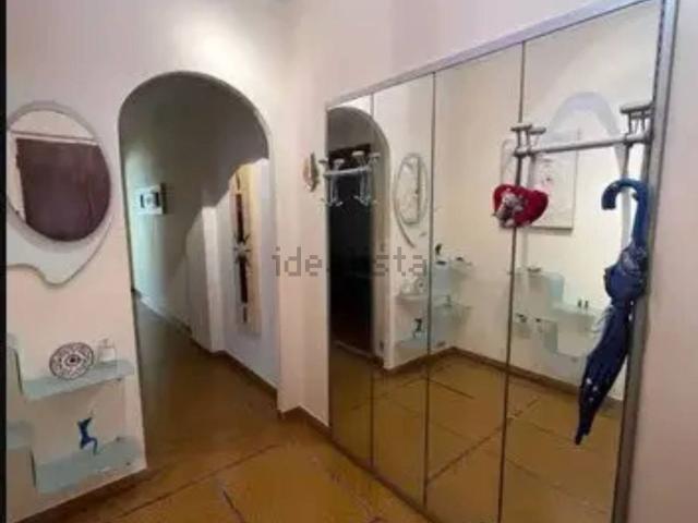 Appartamento in vendita di 150 m² in Via Antonio Cantore