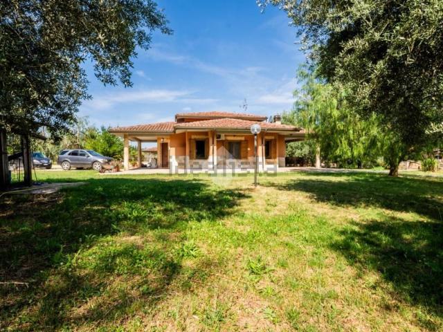 Appartamento in vendita di 150 m² in Via Antonio Moscatelli, 399