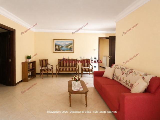 Appartamento in vendita di 150 m² in Via Anna Salamone, 32