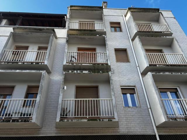 Appartamento in vendita di 150 m² in Via Abruzzi, 2