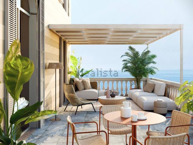 Appartamento in vendita di 150 m² in Via Al Mare, 42