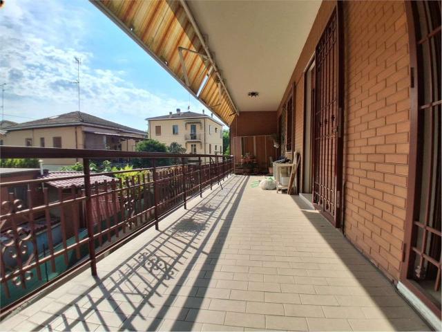Appartamento in vendita di 150 m² in Via Alba