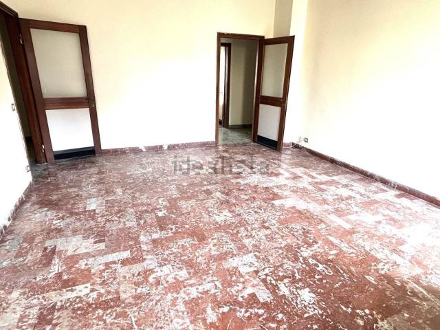 Appartamento in vendita di 150 m² in Via Alcide de Gasperi