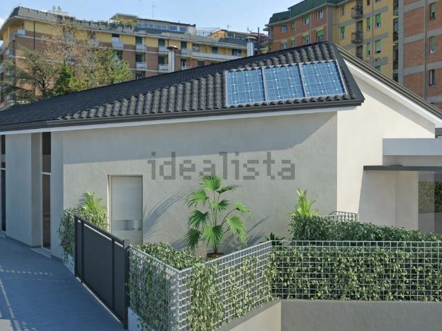 Appartamento in vendita di 150 m² in Via Alfeo Corassori