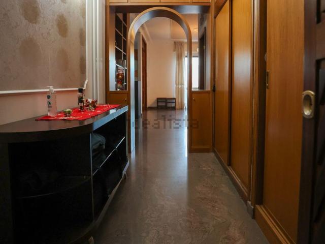 Appartamento in vendita di 150 m² in Via Attilio Barbarulo, 50