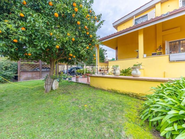 Appartamento in vendita di 150 m² in Via Atene, 23